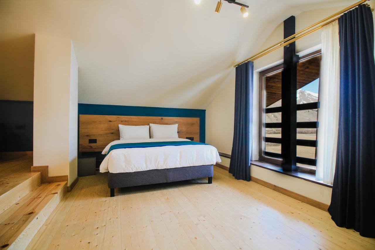 Suatis Resort Kazbegi Εξωτερικό φωτογραφία